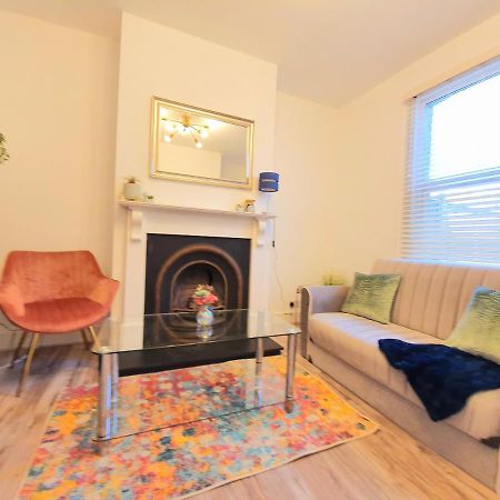 Wimbledon Ideal 1 Bedroom Ground Floor Apartment With Garden London Exterior foto