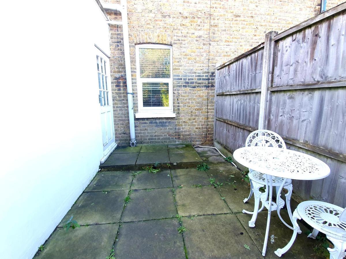 Wimbledon Ideal 1 Bedroom Ground Floor Apartment With Garden London Exterior foto