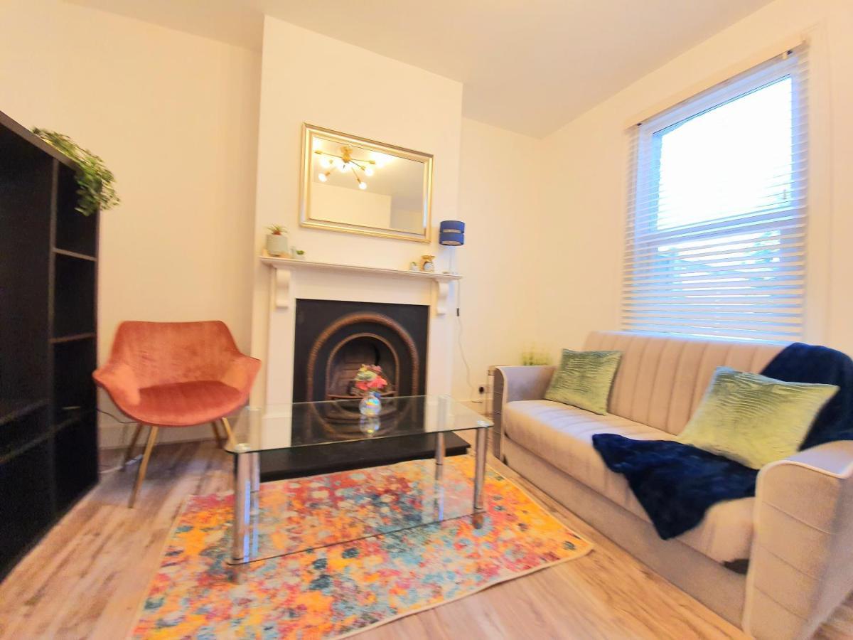 Wimbledon Ideal 1 Bedroom Ground Floor Apartment With Garden London Exterior foto